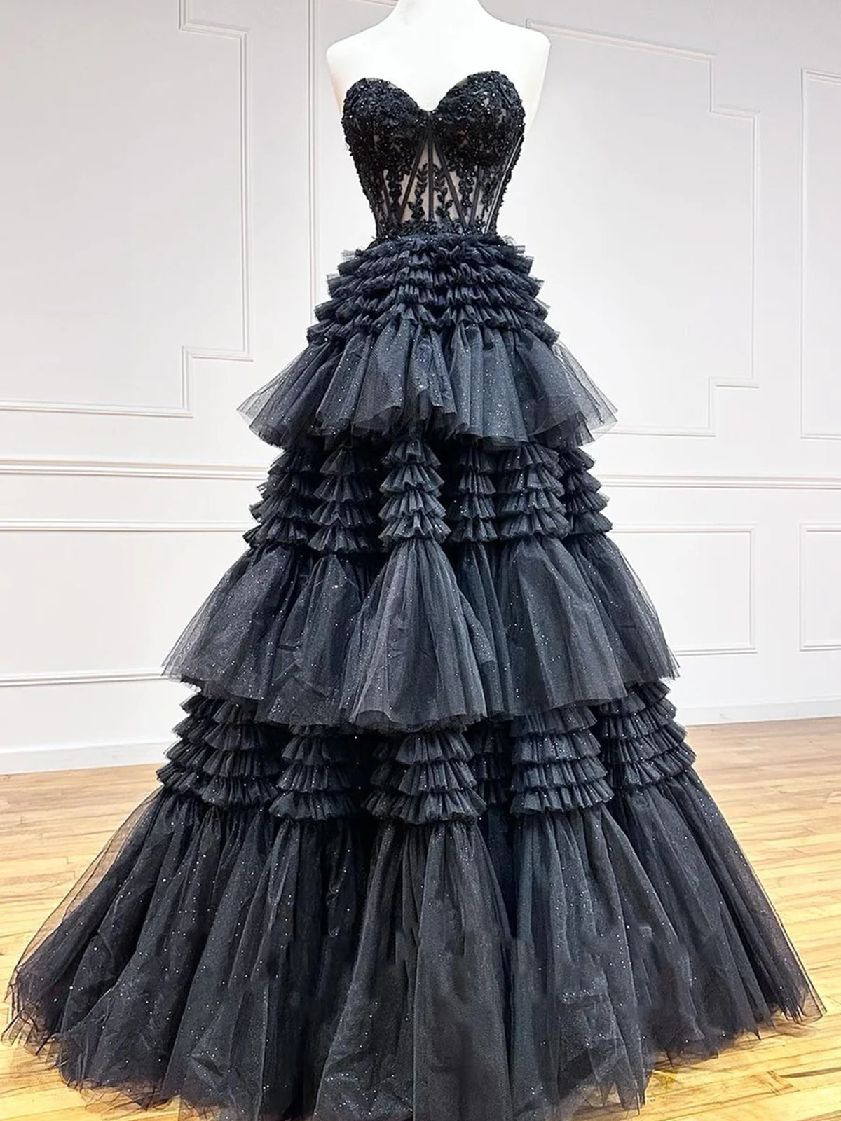 Gothic Wedding Dresses: 30 Non-Traditional Looks + FAQs