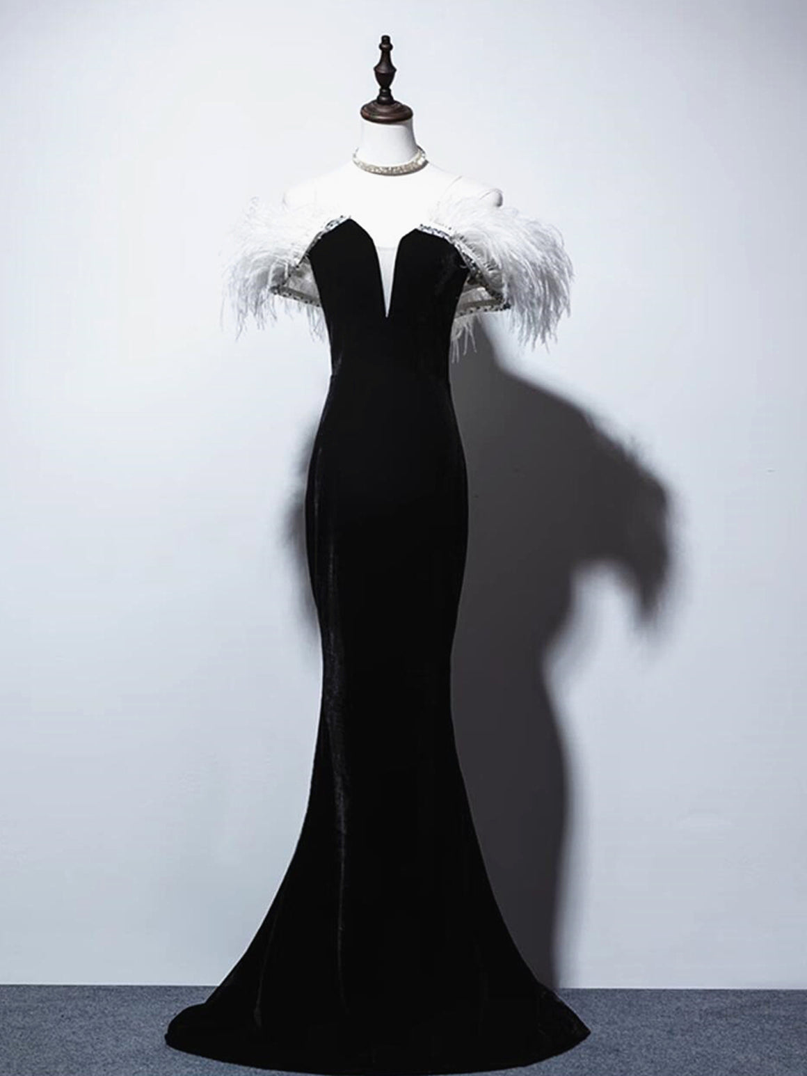 Off the Shoulder Black Velvet Mermaid Long Prom Dresses, Black Velvet Mermaid Formal Evening Dresses