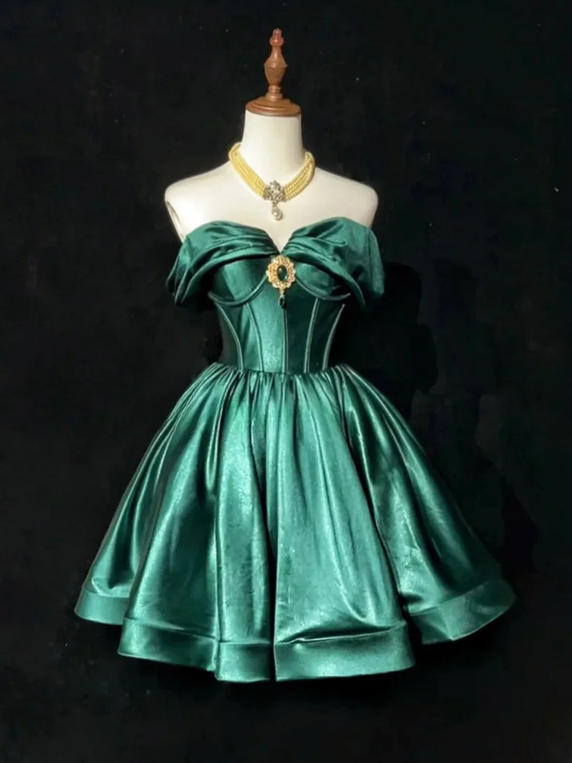 Off the Shoulder Short Green Satin Prom Dresses, Short Green Satin Formal Homecoming Dresses