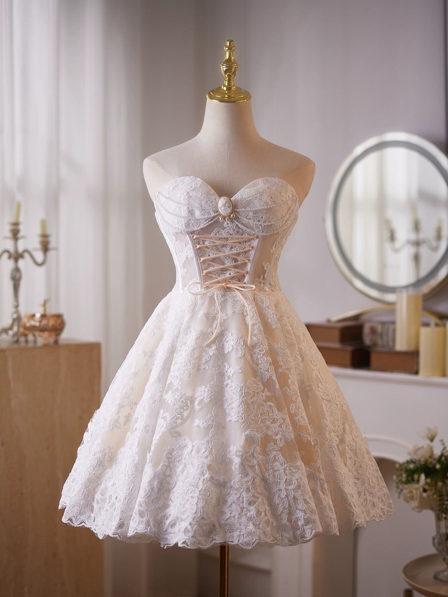 Short Champagne Prom Dresses with White Lace, Short Champagne Tulle Formal Homecoming Dresses