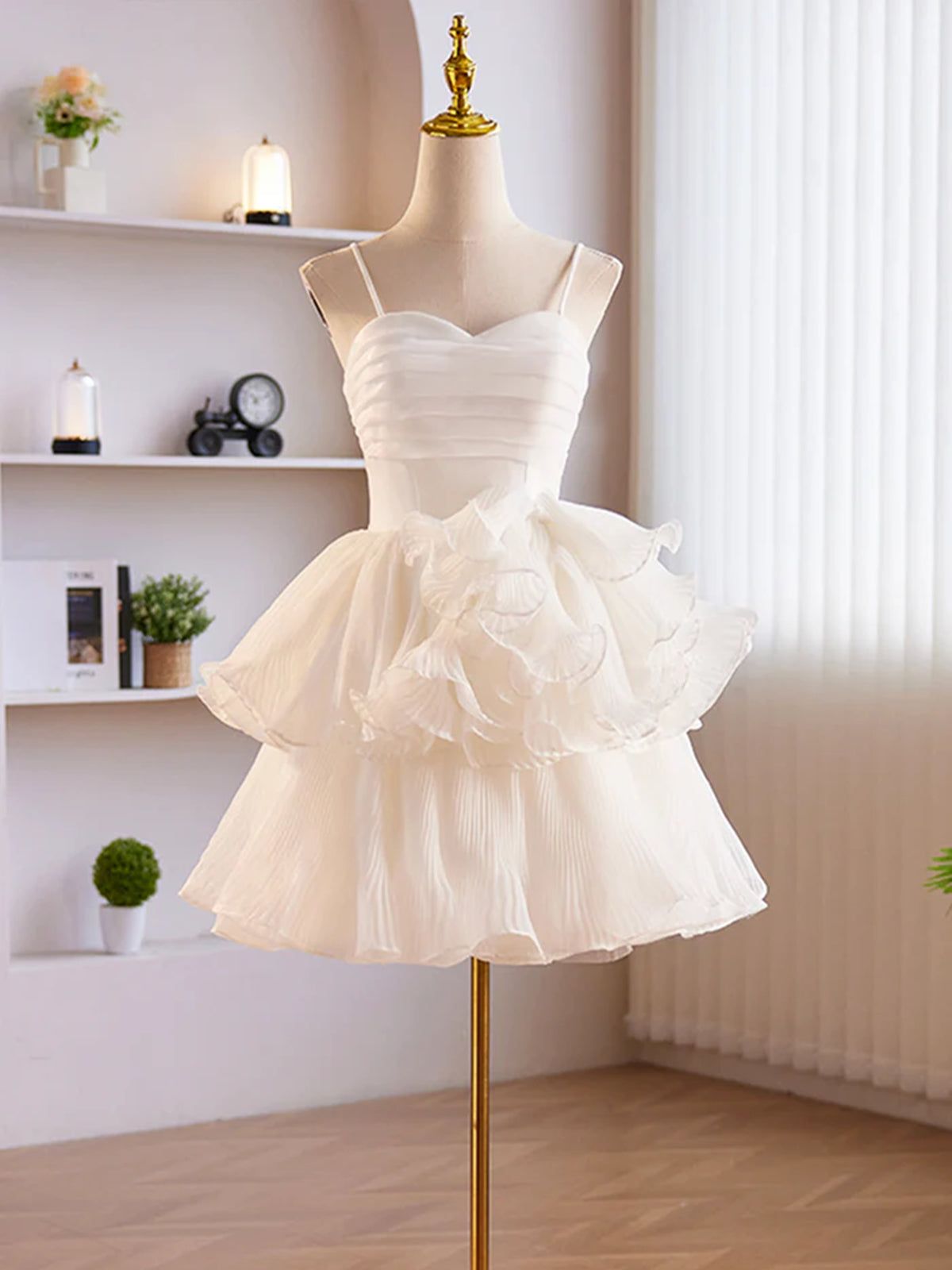 Sweetheart Neck Layered White Chiffon Prom Dresses, Short White Homeco - shegown Sweetheart Neck Layered White Chiffon Prom Dresses, Short White Homeco - shegown