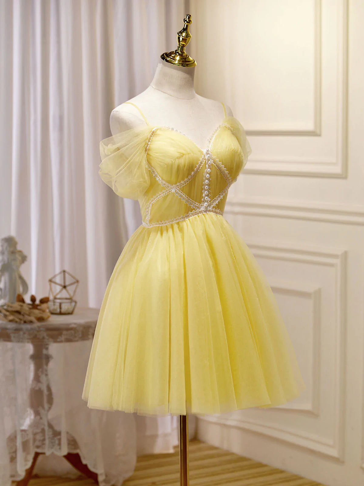 Off the Shoulder Short Yellow Prom Dresses, Off Shoulder Short Yellow Formal Graduation Dresses Off the Shoulder Short Yellow Prom Dresses, Off Shoulder Short Yellow Formal Graduation Dresses