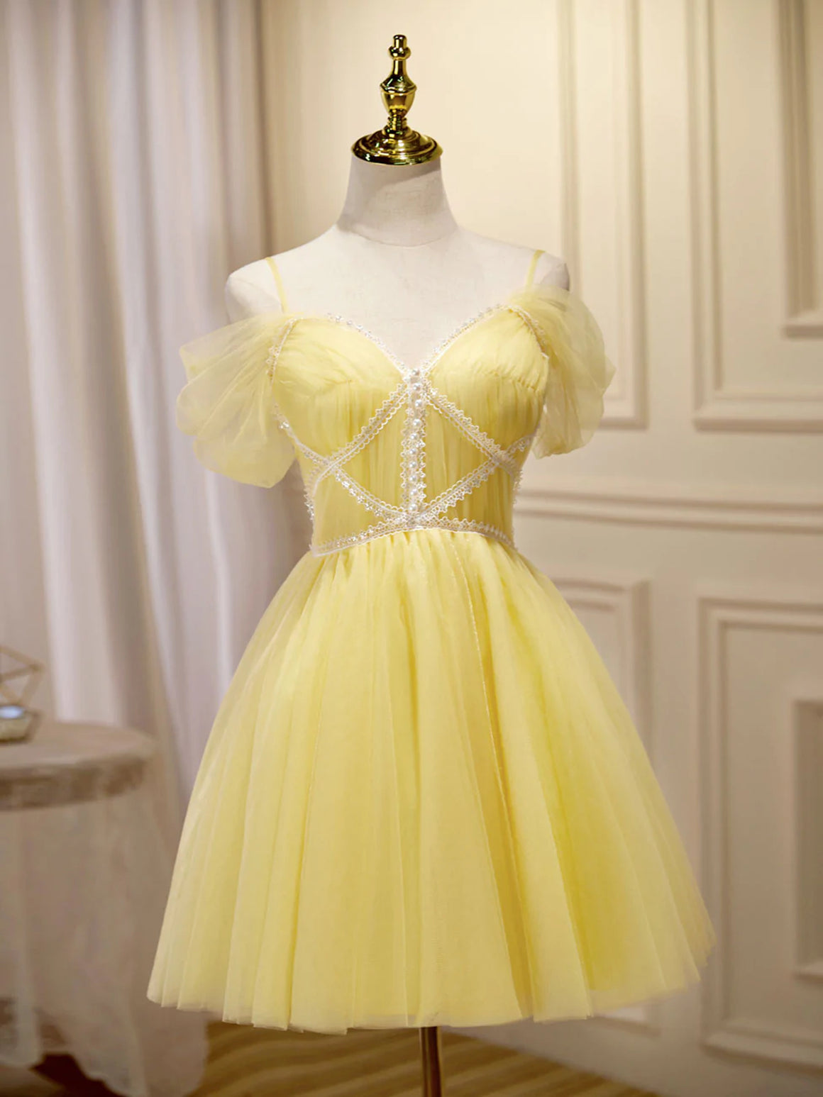 Off the Shoulder Short Yellow Prom Dresses, Off Shoulder Short Yellow Formal Graduation Dresses