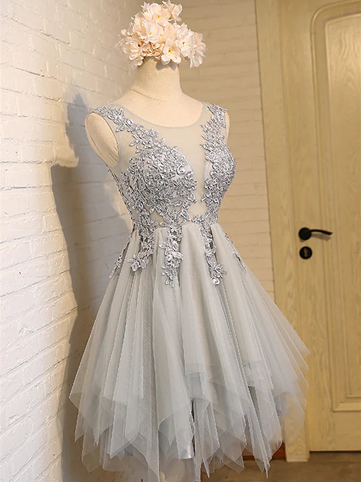 Round Neck Short Gray Lace Prom Dresses, Short Grey Lace Homecoming Dresses Round Neck Short Gray Lace Prom Dresses, Short Grey Lace Homecoming Dresses