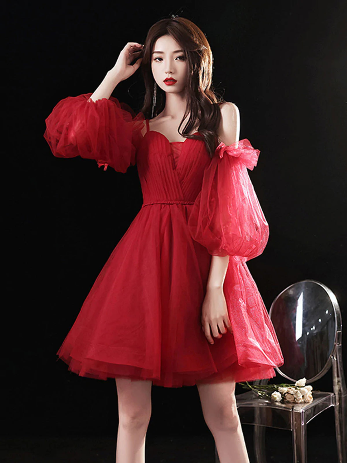 Red Short Dresses With Sleeves