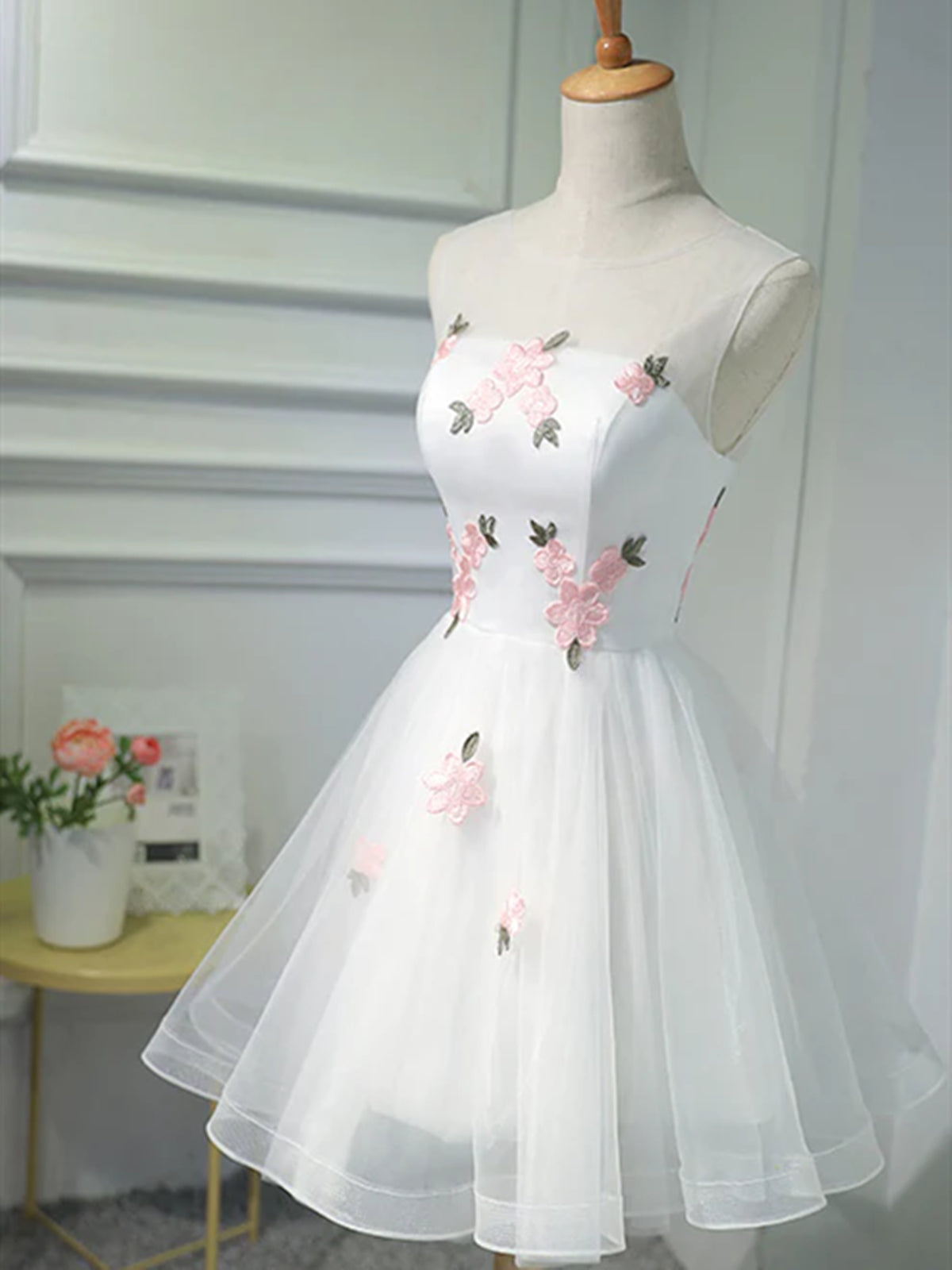 Short White Floral Prom Dresses, Short White Floral Formal Homecoming Dresses, US 4 / Custom Color / With Rush+$19.99 Short White Floral Prom Dresses, Short White Floral Formal Homecoming Dresses, US 4 / Custom Color / With Rush+$19.99
